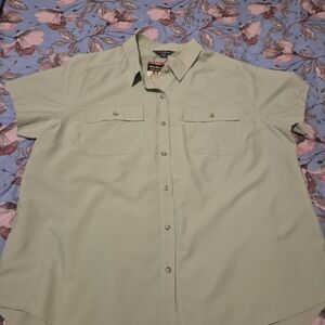Eddie Bauer Light Sage Green Short Sleeve Button-Down Shirt